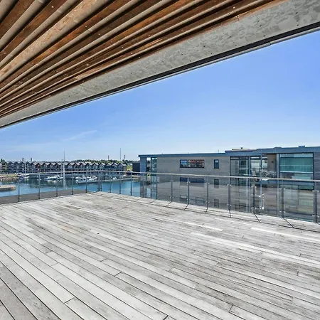 Luksusbolig Ved Havn Med Privat Badebro * Nyborg